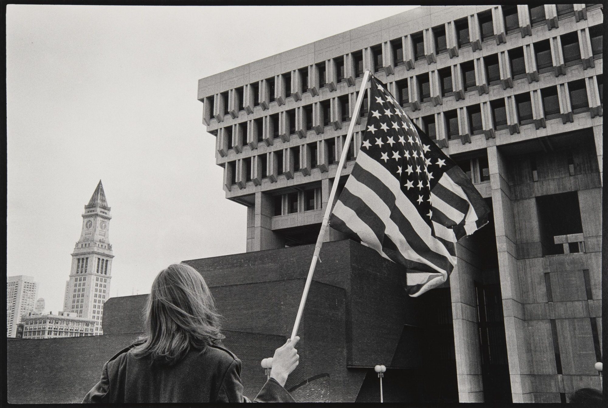 A photograph by Constantine Manos from his 1974 series documenting Boston's streets, on view in Where's Boston? 50 Years Later
